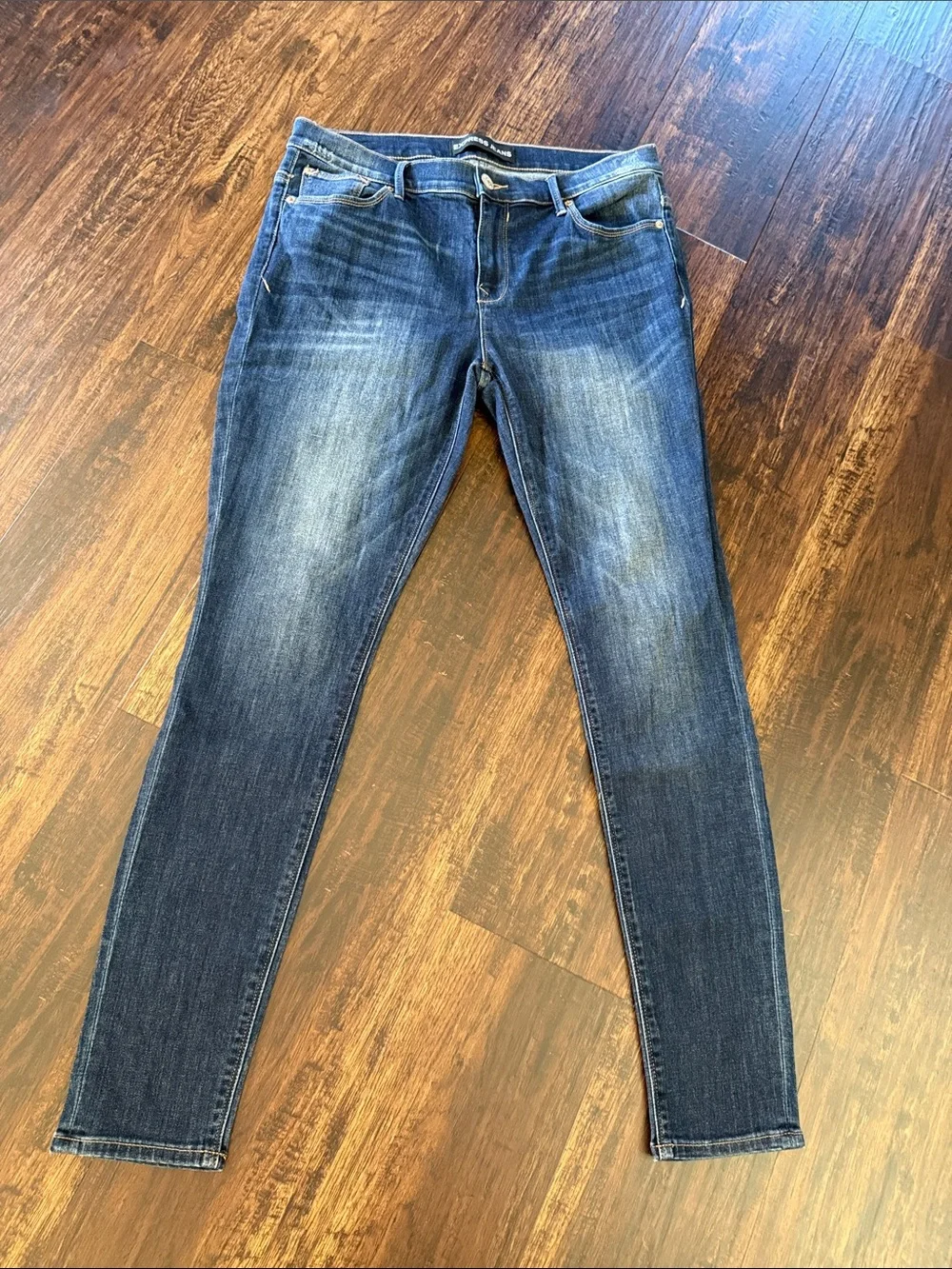 Express Women's Indigo Stretch mid-rise Long Jeggings - Picture 1 of 5